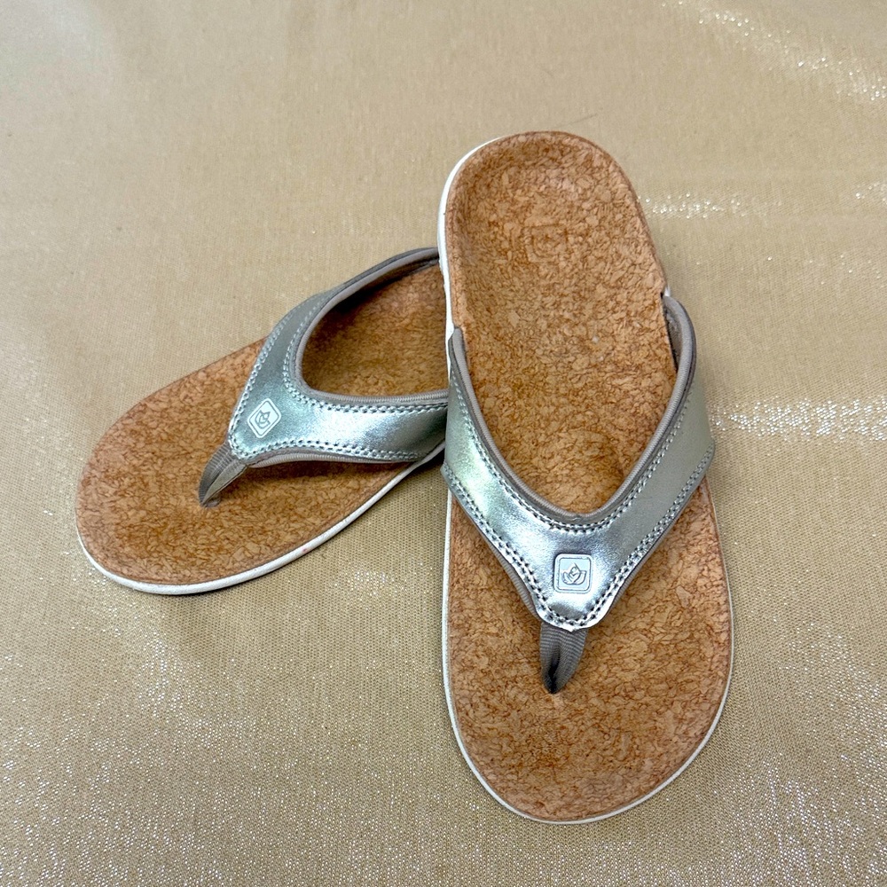 Silver Spenco Flip Flops